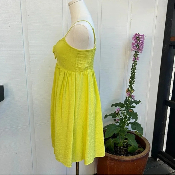 Women’s Nine West Neon Yellow Tie Front Fit and Flare Sun Dress - Picture 6 of 11